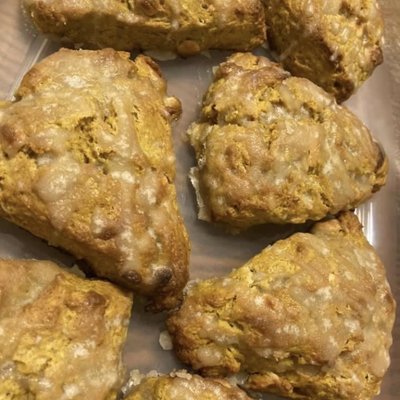 Pumpkin Maple Scones