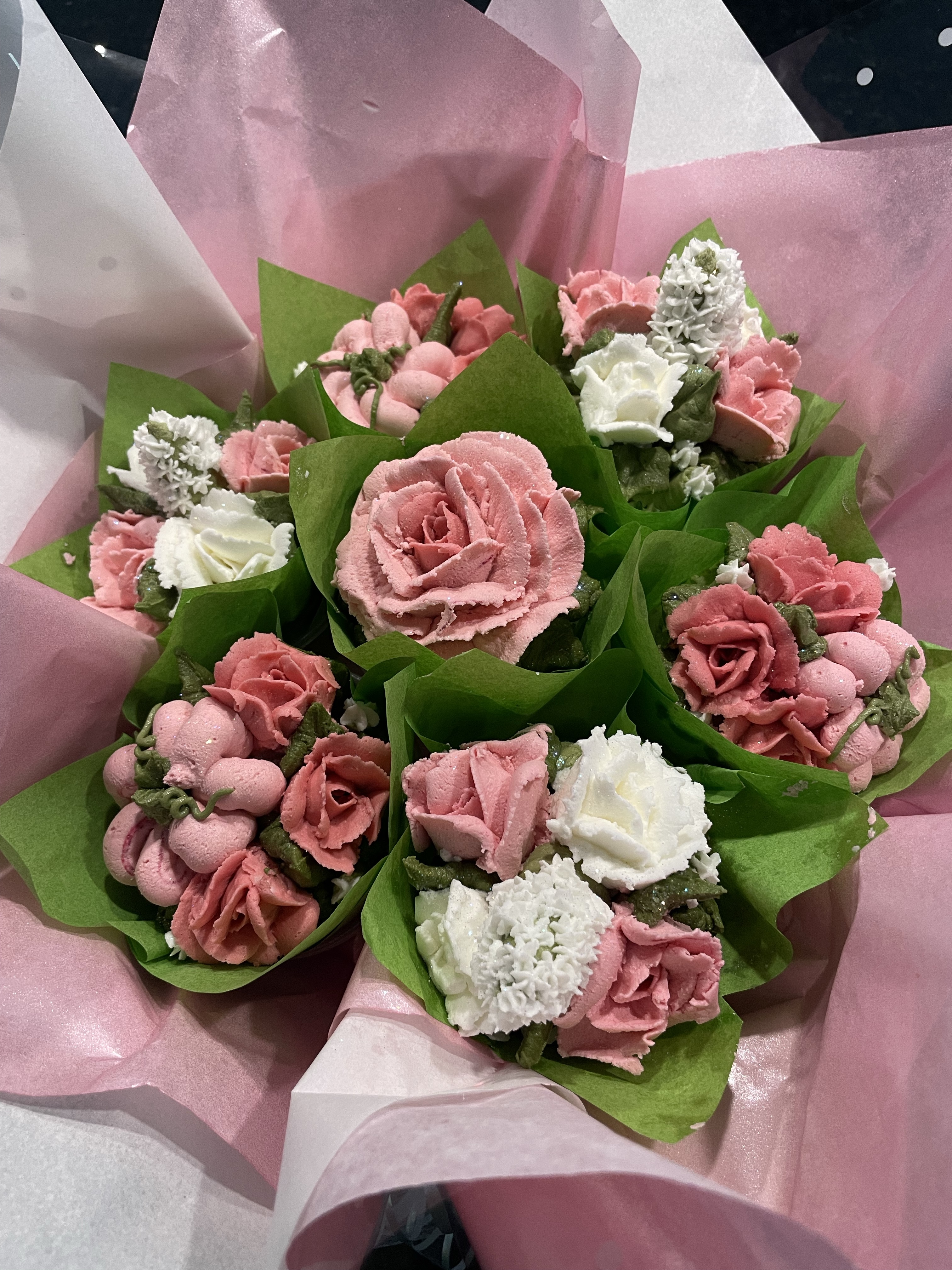 Floral Cupcakes (7) Bouquet 
