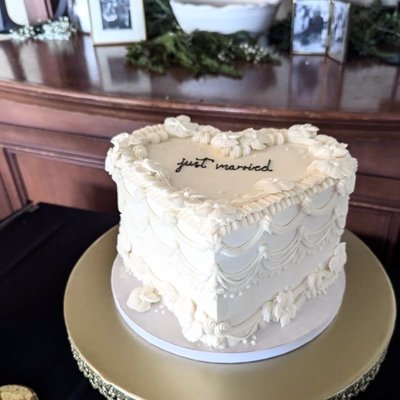 8in Wedding Cake