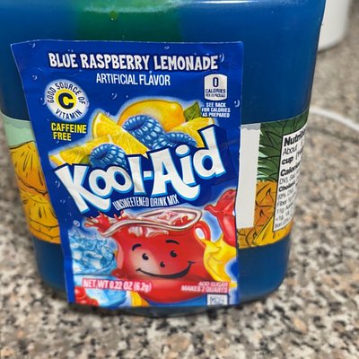 Blue Rasberry Lemonade Pine Apple Spears 