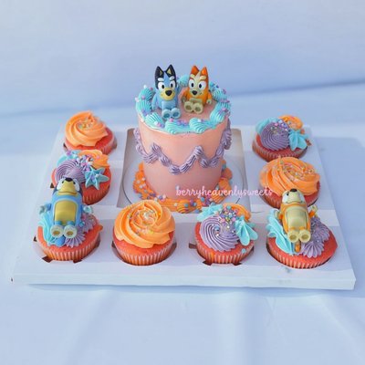 Bento Box- W/ Cupcakes