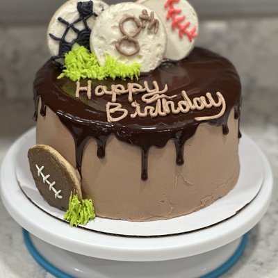 10in Cake (16-20 Servings)