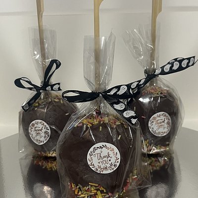 Halloween Chocolate Apple With Sprinkles 