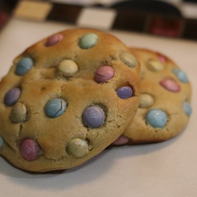M & M Cookie Easter Edition 