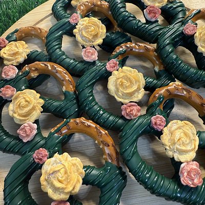 Chocolate Covered Pretzels 