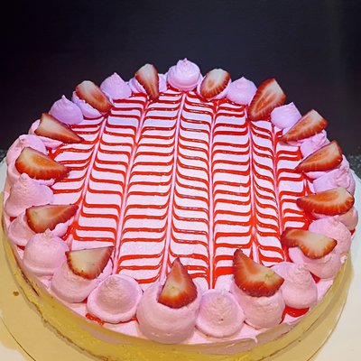 Triple strawberry cheesecake