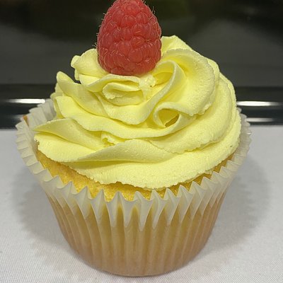 Lemon Raspberry Cupcake