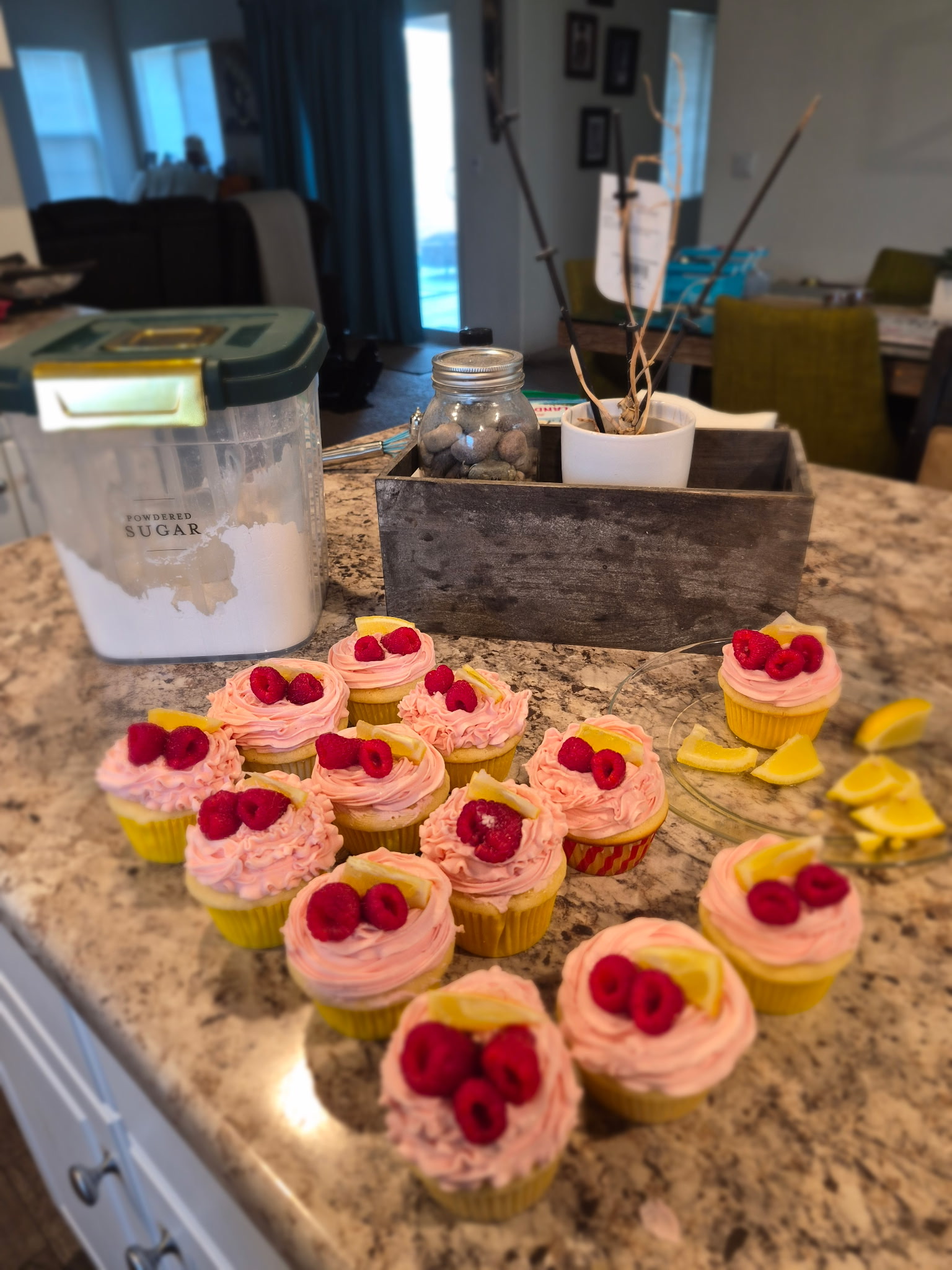 Raspberry Lemon Cupcakes with Lemon Curd Filling 