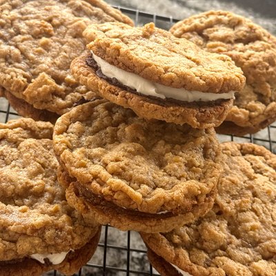 Peanut S’More Sandwich Cookie 