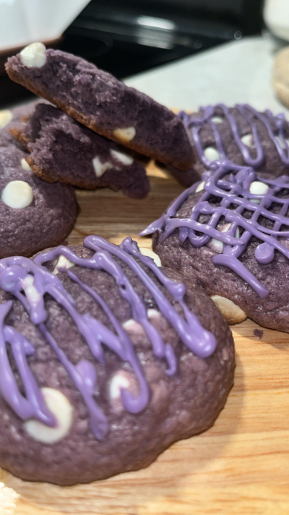 UBE WHITE CHOCOLATE COOKIES 