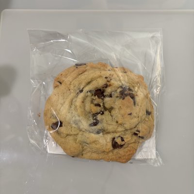 3 Oz Chocolate Chip Cookie