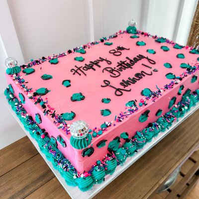 Half Sheet Cake (feeds 36-50)