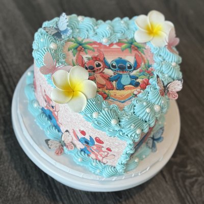 8” Heart Cake
