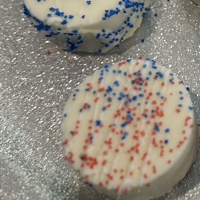 Chocolate covered Oreos