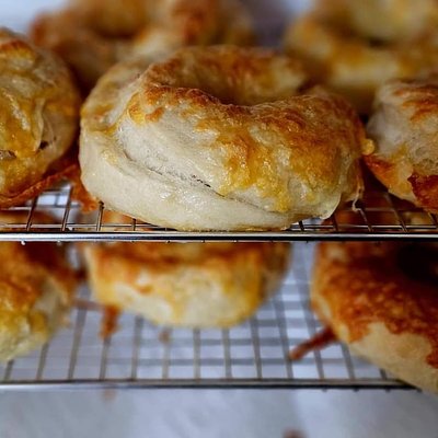 Cheese Bagels