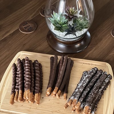 Dipped Pretzel Rods