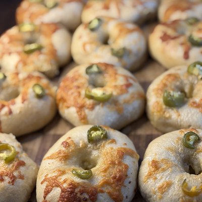 Stuffed Jalapeños Cheddar Bagels 