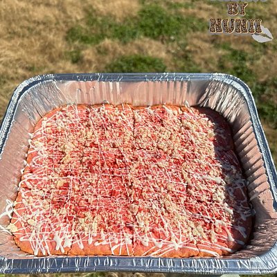 Strawberry Crunch Blondies 