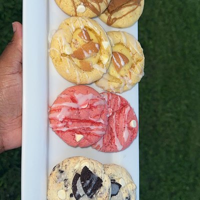 Cookies By The Dozen 