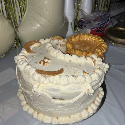 Moon & Sun Cake 🌙🌞