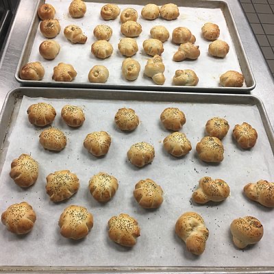 Artisan Dinner Rolls 