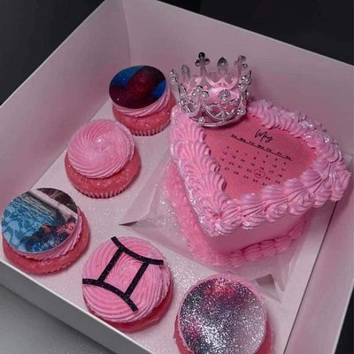 Mini  Cake And Cupcakes