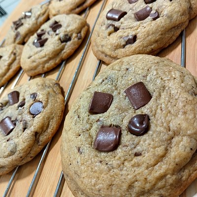 12 CT Brown Butter Chopped Chocolate Chip Cookies 