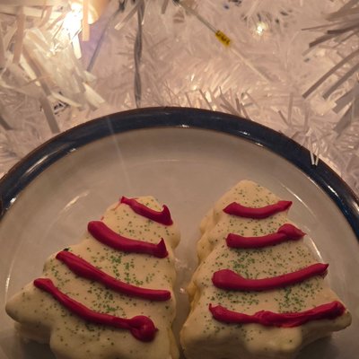 Christmas Tree Cakes 