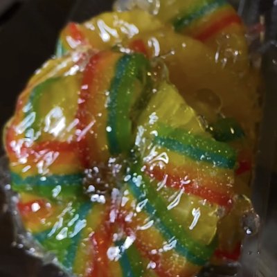 6 pineapple slices .