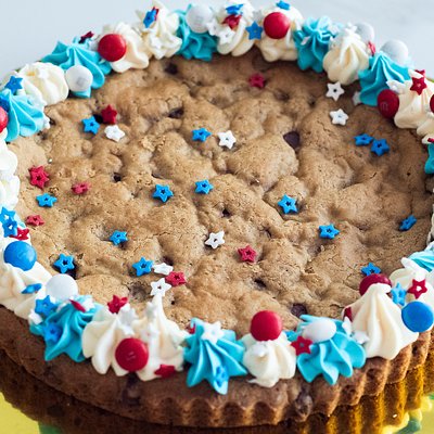 Cookie Cake Chocolate Chip Celebration 9 in