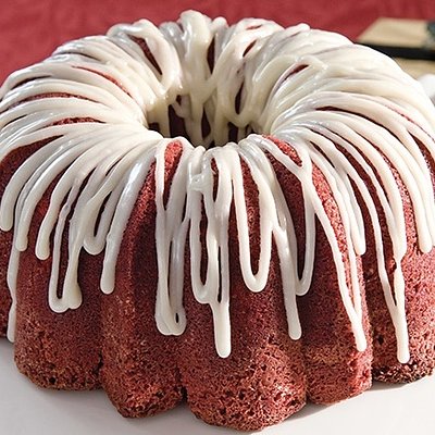 Velvet Vixen (Red Velvet Pound Kake)
