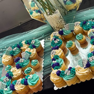 24ct SMALL pull Apart Letters/Numbers 