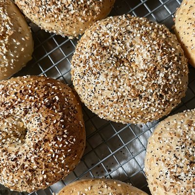 Sourdough Everything Bagels - 4pk