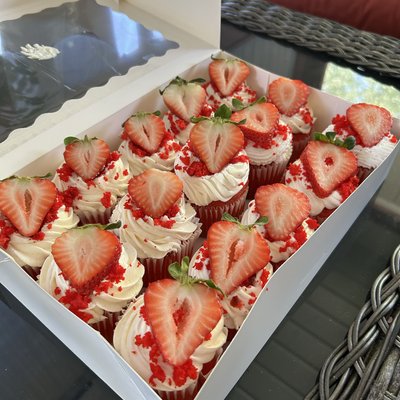 Red Velvet Cupcakes Dozen 