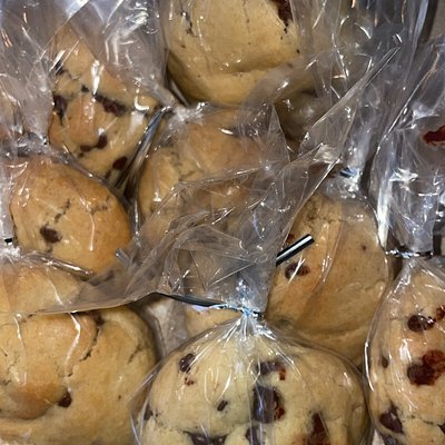 Chunky Choc Chip Cookies