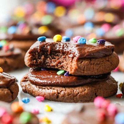 Assorted Stuffed And Filled Cookies (4 Ounce)