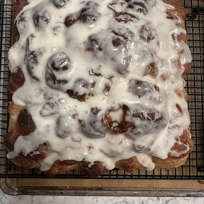 Cinnamon Roll Focaccia 