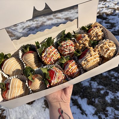 1 Dozen Chocolate Covered Strawberries