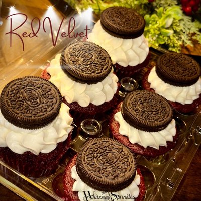 Half Dozen Cupcakes 