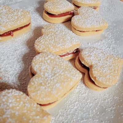 Heart Shaped Alfajores - Classic ( 1 Dozen) 