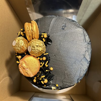 4 Layer Basic Cake