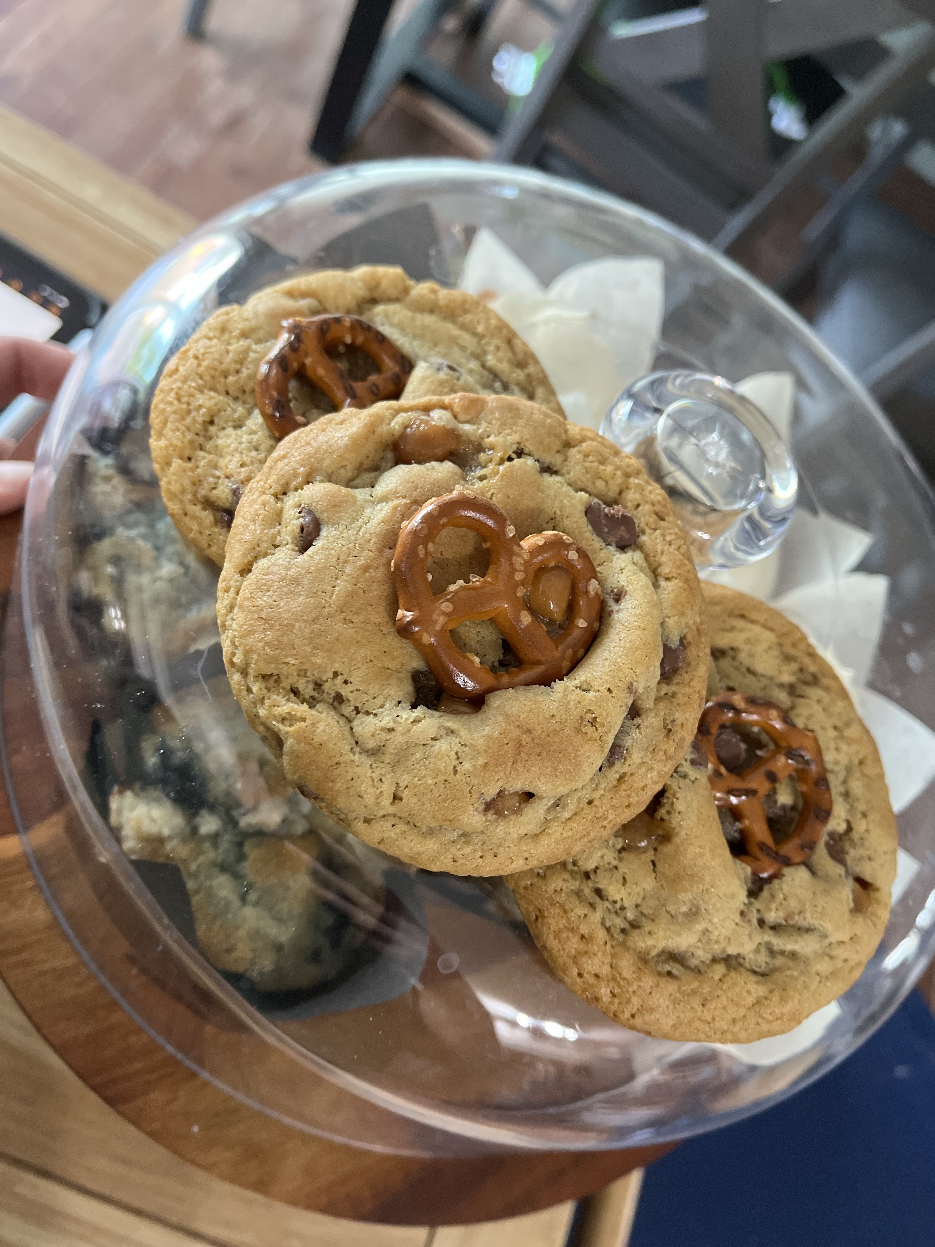 Sourdough Chocolate Chip Cookies 6Pk
