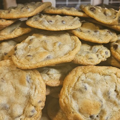 12 Sourdough Chocolate Chip Cookies 