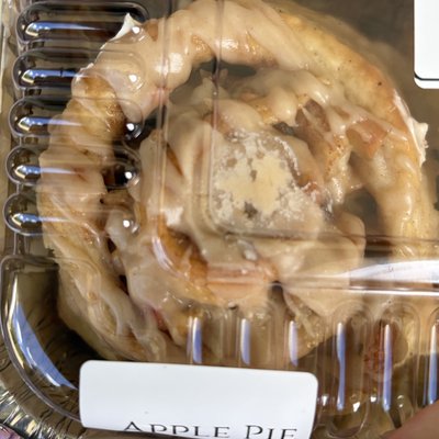 Apple Pie Cinnamon Roll 