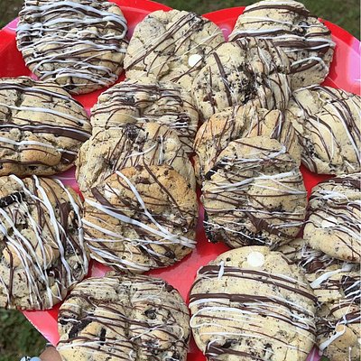 Cookies & Cream Cookies