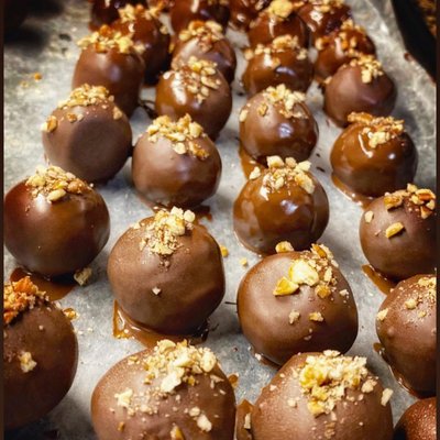 Pecan Truffles (12)