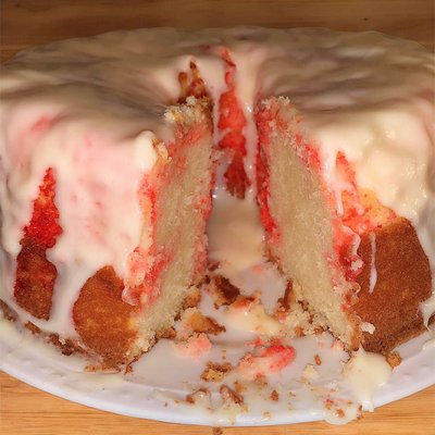 Strawberry Cheesecake Pound Cake