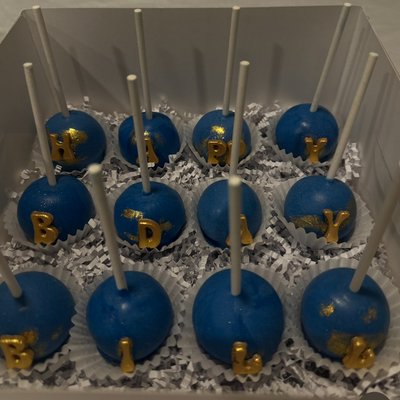 Dozen Of Cake Pops (12)