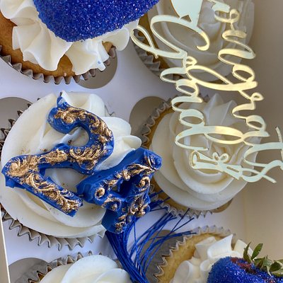 Congrats Grad Cupcake Box