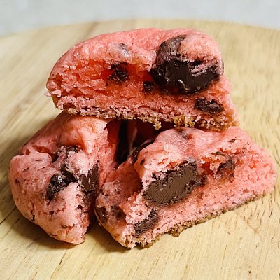 Chocolate Covered Strawberry Minis